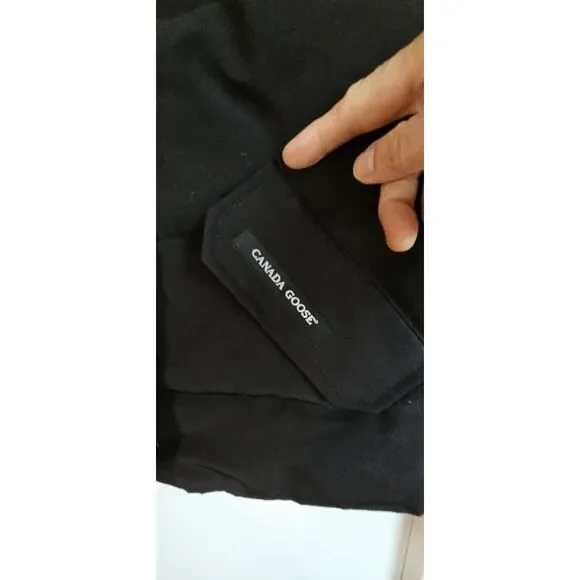 CANADA GOOSE ARCTIC PROGRAM freestyle black Puffer down vest woman Sz M - Picture 3 of 13